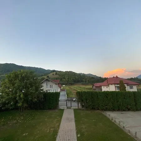 Pensiunea Hyperion Cormaia Guest house